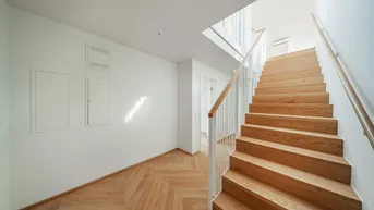 Expose STOCK IM WEG - Maissonette Dachgeschosswohnung in Wohnidylle 