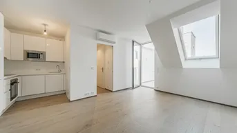 Expose Moderne 2 Zimmer-Dachgeschosswohnung mit Balkon in zentraler Lage-ZWEITBEZUG