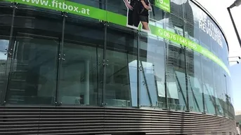 Expose DC-Box Geschäftsfläche direkt bei der U-Bahn zu mieten