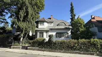 Expose Historische Jahrhundertwende-Villa in Mauer - Charme, Gartenparadies und Potenzial in Top Lage