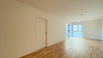 Expose Modern und Zeitlos Wohnen in der Leberstraße | helle 2 Zimmer Wohnung mit Loggia | Top 37