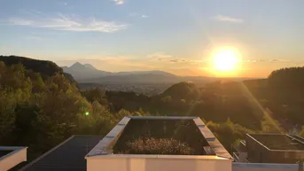 Expose Diskrete Eleganz bei Salzburg – mit Zweitwohnsitz-Widmung &amp; privatem Rooftop-Spa