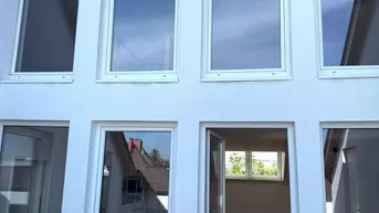 Expose TOP INVESTMENT - wohnen im Penthaus und den Rest vermieten - SANIERTES ZINSHAUS mit 4 WOHNEINHEITEN in ZENTRUMSLAGE incls. Personenaufzug
