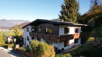 Expose Großzügiges und wunderschön gelegenes Zweifamilienhaus mit großem Potenzial in Wörgl