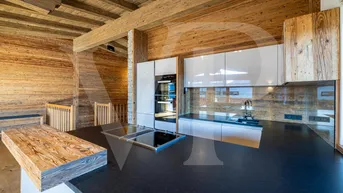 Expose Traditionelles Tiroler Chalet in ruhiger Sonnenlage