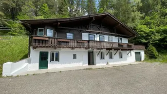 Expose Freizeitwohnsitz: Renoviertes Ferienhaus mit toller Aussicht in Reith bei Seefeld zu verkaufen