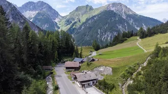 Expose Einzigartiger Alpengasthof in den Lechtaler Alpen – Gasthof Pfafflar
