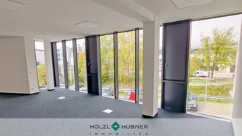 Expose Helle, moderne Bürofläche mit Terrasse