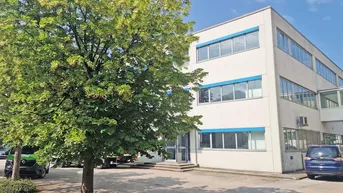 Expose Großzügige Büroflächen in gut erreichbarer Lage