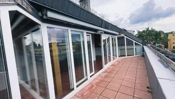 Expose 4-Zi-Dachterrassenwohnung in PMU-Nähe (WG-geeignet)