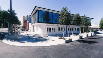 Expose lichtdurchflutetes Office in guter Frequenzlage