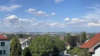 Expose Herrlicher Wienblick! Grenze zu Perchtoldsdorf! Prominente Villengegend in gepflegter Nachbarschaft!