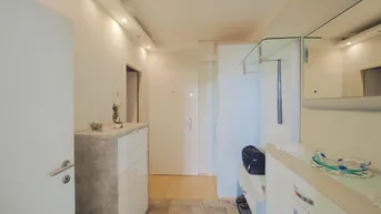 Expose Nest mit Ausblick! Zweizimmerwohnung mit Autostellplatz in Wiener Neudorf!