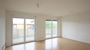 Expose GROSSZÜGIGE 2-ZIMMER-WOHNUNG MIT GROSSEM BALKON UND PARKPLATZ IN LIEBENAU!