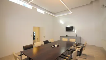 Expose GROSSZÜGIGE AUSSTELLUNGSFLÄCHE MIT STIL - IDEAL FÜR SHOWROOM; GALERIE ODER PRÄSENTATIONSFLÄCHE