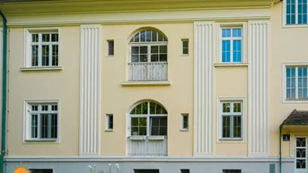 Expose Altbau-Juwel in Grünlage – Stilvoll wohnen in Blumau-Neurißhof, Nähe Baden bei Wien