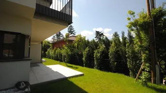 Expose Erstbezug, wunderschöne sonnige Haushälfte, gute Anbindung ins Zentrum