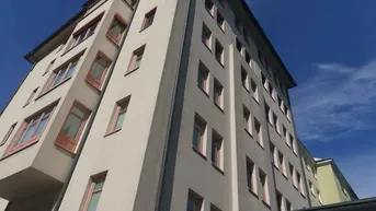 Expose Großzügige 4 Zimmer Wohnung mit 2 TG Plätzen - Andräviertel