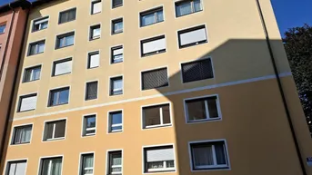 Expose Charmante 3-Zimmer-Wohnung mit idealer Raumaufteilung in bester Ausstattung Nähe SALK