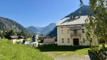 Expose Wo Geschichte wohnt und die Berge grüßen