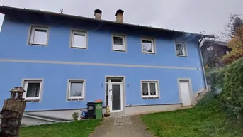 Expose Haus mit 2 getrennten Wohnungen in einem kleinen Kärntner Bergdorf