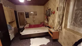 Expose Haus mit 2 getrennten Wohnungen in einem kleinen Kärntner Bergdorf