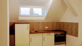 Expose 2-Zimmer-Wohnung in Rottenbach mit möblierter Küche!