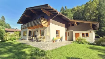 Expose Idyllisches Einfamilienhaus mit zauberhaftem Garten im Bluntautal