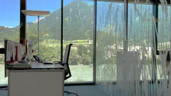 Expose Bürofläche mit außergewöhnlicher Aussicht - Top B4