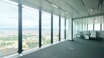 Expose Ganze Hochhaus Etage mit ausgezeichneter Infrastruktur und Panoramablick!