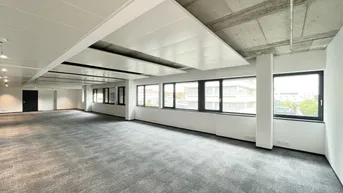 Expose Büro mit Balkon und ausgezeichneter Infrastruktur im Bürogebäude mit Breeam - Outstanding Zertifizierung!
