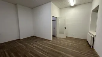 Expose Kleines Geschäftslokal (für Massagestudio, Fußpflege etc.) in der Innenstadt!