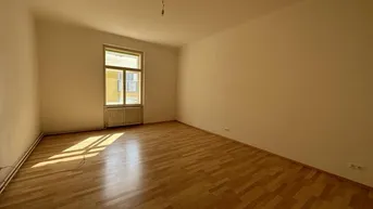 Expose Moderne Altbauwohnung direkt beim Hauptbahnhof!