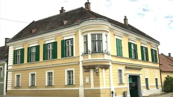 Expose Geräumiges Büro in Stilhaus - Zentrumslage!