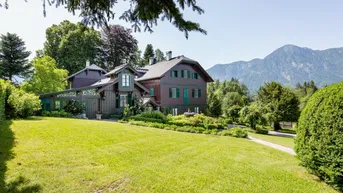 Expose Prachtvolle Villa im Aussser-Stil mit Dachsteinblick