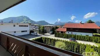 Expose Helle Balkonwohnung mit Ausblick