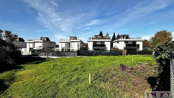 Expose Exklusives Baugrundstück in Leopoldskron – sonnige Ruhelage mit Bergblick