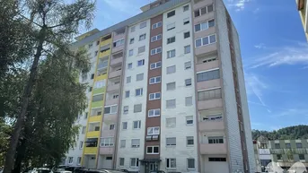Expose Beste Aussichten über Wetzelsdorf - gepflegte Wohnung im 8. Stock!
