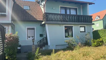 Expose Hübsches Reihenhaus in zentraler Lage in Pölfing-Brunn