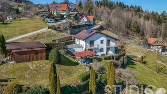 Expose Gepflegtes Wohnhaus in herrlicher Aussichtslage mit großem Garten