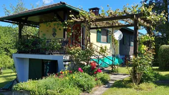 Expose Einmalige Gelegenheit auf ein entzückendes Ferienhaus in nächster Nähe zum Golfplatz Klöch im steirischen Vulkanland