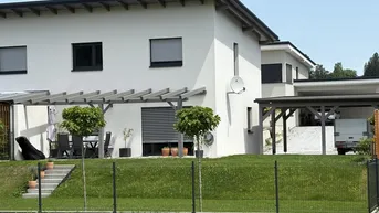 Expose Vermietete Neubau-Doppelhaush�älfte (bis Jänner 2028) in ruhiger und sonniger Lage von Pichling