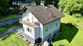 Expose Idyllisches Einfamilienhaus in absoluter Alleinlage