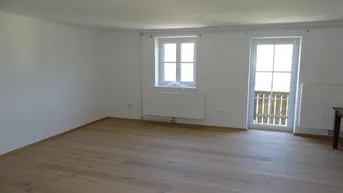 Expose Erstbezug nach Komplettsanierung! 3-Zimmer-Wohnung mit Aussicht