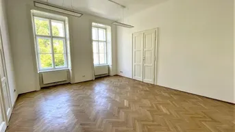 Expose STAATSOPER-BLICK, Opernring, klimatisierte 5 Zimmer, Stehbalkon, Komplettküche, Badezimmer, teilweise Flügeltüren, Parketten