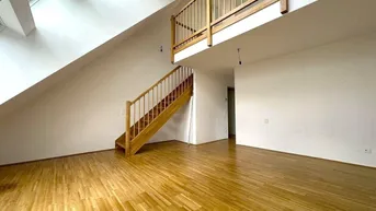 Expose KLIMATISIERTE 83 m2 DACHGESCHOSS-MAISONETTE MIT 2 TERRASSEN, Wohn-Esszimmer mit Kochnische, Wohnzimmer, 1 Zimmer, Wasagasse