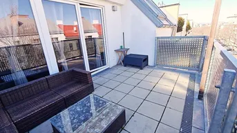 Expose LORYSTRASSE, vermietetes 48 m2 Dachgeschoss mit 13 m2 Balkon, Wohnküche, 1 Zimmer, Duschbad, Garage möglich, U3-Nähe