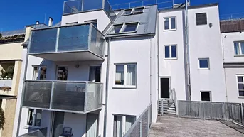 Expose TERRASSENHIT, LORYSTRASSE, vermietete 50 m2 Neubau mit 38 m2 Terrasse, 2 Zimmer, Komplettküche, Duschbad, Parketten, 4. Liftstock