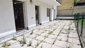 Expose UNBEFRISTET, HOFRUHELAGE, 106 m2 Gewerbefläche mit 41 m2 Terrasse, 4 Zimmer, Küche, Sanitäranlagen, Parketten