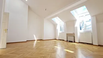 Expose GONZAGAGASSE, BÖRSE-NÄHE, klimatisiertes 122 m2 Dachgeschoss mit 8 m2 Terrasse, 3 Zimmer, Komplettküche, 2 Bäder, Parketten